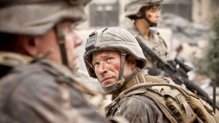 Illustration for article titled How to make a realistic, reverent war movie...with aliens
